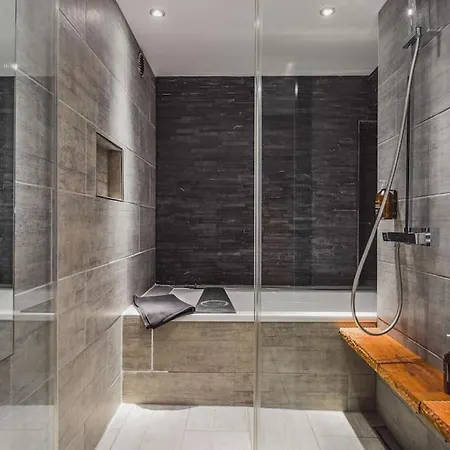 شقة Huge Loft In The Heart Of زيورخ